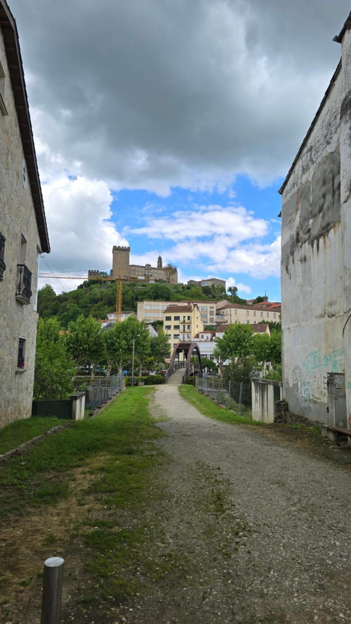 Villa O Refuxio Do Rio Monforte De Lemos Exterior foto